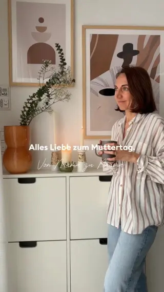 Für alle, die heute wieder alles gleichzeitig sind.
Mama, Partnerin, Kollegin, Trösterin, Zuhörerin, Planerin, Freundin, Multitaskerin.  Von einer Mama. Für Mamas.
Alles Liebe zum Muttertag. 🤍
#livbyneher # neherinsektenschutz #muttertag #muttertag2025 #alltagmitkindern #alltagsheldin #mama #momlife