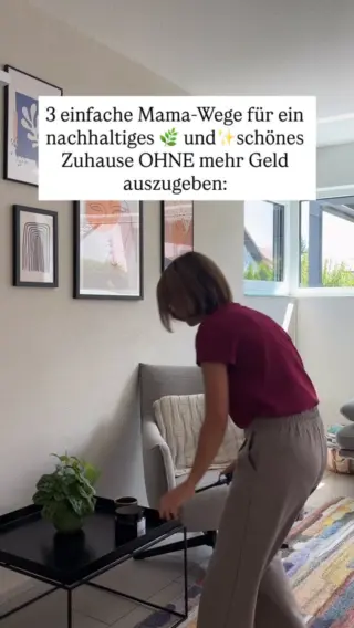 Nachhaltig leben heißt nicht, alles neu kaufen zu müssen – und schon gar nicht, auf Ästhetik zu verzichten. Gerade als Mama willst du ein Zuhause, das schön aussieht, sich gut anfühlt und trotzdem im Alltag funktioniert.Hier sind 3 einfache Wege, wie das geht – ganz ohne Extra-Kosten:🌿 Nutze, was schon da ist.Alte Schraubgläser werden zu Vorratsgläsern, Stoffbeutel ersetzen Plastik, Kerzenreste bekommen ein zweites Leben als Wachsmalerei.🌿 Setze auf Natur statt Deko-Overload.Weniger, aber bewusster: Zweige, Kastanien, getrocknete Blumen oder Fundstücke vom Herbstspaziergang bringen Wärme ohne Müll.🌿 Tausche statt kauf.Ob Kleidung, Kindersachen oder Deko: In Tauschgruppen, Secondhandbörsen oder mit befreundeten Mamas findet alles ein neues Zuhause – ohne dass du dein Budget sprengst.Wenn du mehr solcher Tipps für ein bewusstes, schönes Familienleben willst – folge @‌livbyneher für Alltag, der leichter wird. 💚#livbyneher #neherinsektenschutz #familienleben #insektenimhaus #mamaalltag #nachhaltigleben #insektenschutz